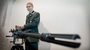 Major Eirik Horst er prosjektleder for mitraljøseanskaffelsen i Forsvarsmateriell landkapasiteter. <i>Foto:  Eirik Helland Urke</i>