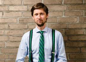 Konserndirektør for New Business i DNB, Rasmus Figenschou, vil forenkle hverdagen for kunder som handler mye på nettet. <i>Foto:  DNB</i>