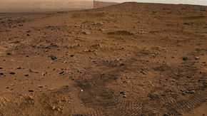 Forskerne har lenge visst at det lekker metan ut fra Mars-overflaten. Men hva det skyldes, vet de ikke. <i>Foto:  Nasa</i>