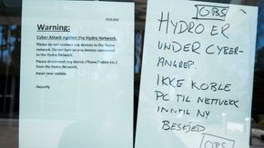 Hydro har gjort ytterligere fremskritt i arbeidet med å returnere til normal drift. Konsernet varslet alle sine ansatte om ikke å slå på datamaskinen grunnet dataangrep. Illustrasjonsfoto. <i>Foto:  Terje Pedersen, NTB scanpix</i>
