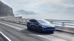 Tesla Model X. <i>Foto:  Easton Chang</i>