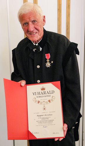 Olav Markussen var dypt beæret over å bli utnevnt til ridder av St. Olavs orden. <i>Foto:  Norsk Bergindustri</i>