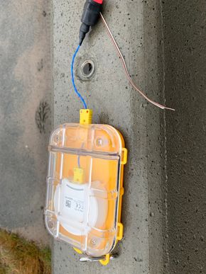 Disse sensorene skal redusere mengden riss i betong. <i>Foto:  Kruse Smith</i>