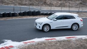Registreringene av Audi E-Tron har gått nedover siden mars. <i>Foto: Eirik Helland Urke</i>