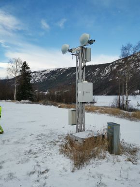 Denne radaren varslet snøskredet i februar. Den ble tatt av raset. <i>Foto:  Cautus Geo</i>