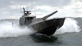 Patria Nemo montert på en transportbåt i Jurmo-klassen (Watercat M12). <i>Foto: Patria</i>