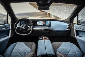 Interiøret i BMW iX. <i>Foto:  BMW</i>