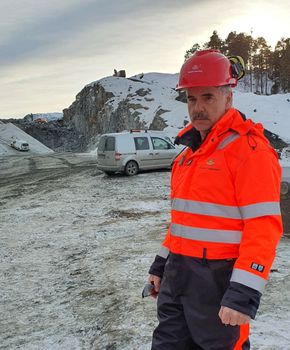 Prosjektleder Odd Helge Innerdal i Statens vegvesen ligger foran skjema i arbeidet med ny E39 Leirvika-Rendalen.