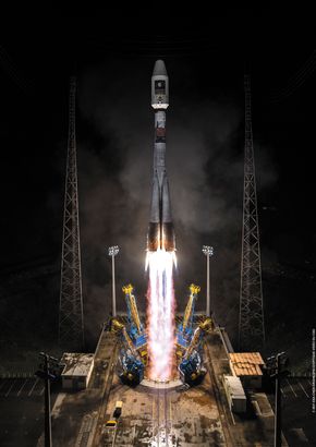 «Lift-off» for Soyuz launcher VS-26 med Galileo-satellittene 27 og 28 fra Europas Spaceport i Fransk Guyana 4. desember 2021, lokal tid. <i>Foto:  S. Martin/ESA/CNES/Arianespace</i>