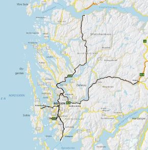 Kartet viser veiene som inngår i kontrakten. <i>Illustrasjon:  Statens vegvesen</i>