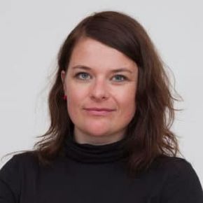 Åste Einn er interaksjonsdesigner. Hun har jobbet i som UX-designer i Coop, Payr og Itera og er flere ganger kåret til en av Norges fremste teknologikvinner. <i>Foto: Åste Einn</i>