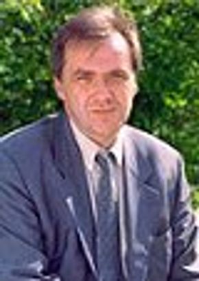 Knut Falchenberg, leder for telekomvirksomheten i Schibsted. Foto fra 2002. <i>Foto:  Pressebilde</i>