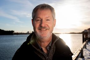Statsmeteorolog John Smits sier at varm luft sørfra har blitt dirigert mot Sør-Norge. <i>Foto:  Tore Meek/NTB</i>