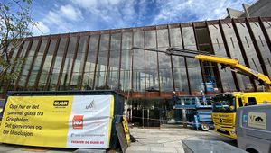 Legendariske Grieghallen blir kraftig modernisert. Men hva skjer med det gamle glasset?