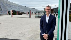 Her rulles den røde løperen ut for revisor