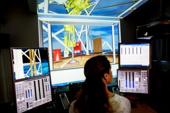 Simulatoren som brukes på Iris i dag befinner seg i et lite rom i forskningsinstituttets lokaler. Ved å koble den til Ullrigg vil de få et langt mer realistisk miljø å utføre testene i.