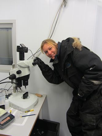 Kunnskap fra USAKine Nilssen skal bruke de neste årene på å forske på drift av travle vinterveier.