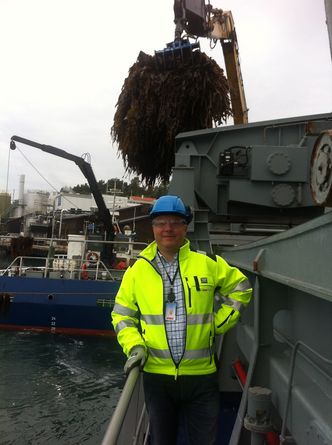 Stor tilvekstNY JOBB: Tor Arthur Halvorsen begynte i jobben som fabrikksjef for litt over en måned siden etter en 20 år lang karriere i både Hydro og Statoil. Nå vil han bygge ut kapasiteten på fabrikken.