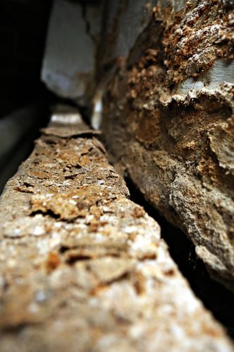 Vegvesenet avviser skyldSprekker: Utglidningene i kjelleren på Rådhusgata 4 har ifølge grunneieren utviklet seg raskt etter arbeidene i forbindelse med senketunnelen.