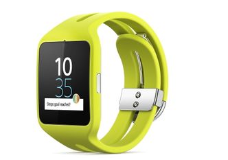 WearablesKlokke: Med SmartWatch 3 har Sony tatt er stort skritt i riktig retning. Men det har konkurrentene også, så dette blir et nytt slag om et lekkert marked i vekst