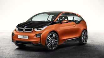 BMW i3 kommer for salg i november og vil koste mellom 250 og 300 000 kroner i Norge.