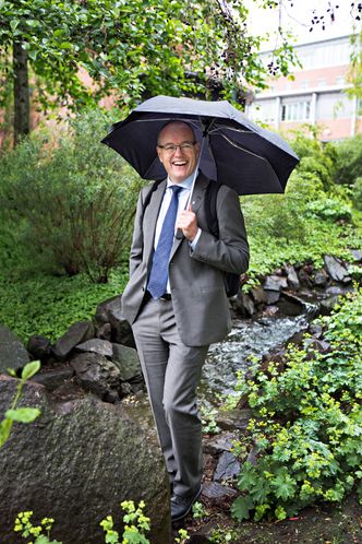 MålrettetIdealist:  Gunnar Bovim  vil jobbe for  NTNUs visjon  «Kunnskap for en bedre verden».  – Vi må aldri tenke at det bare er noe vi sier i festtaler, vi skal ha en bedre verden, sier han. Alle foto: Charlotte Wiig