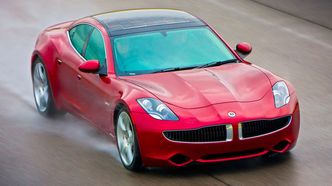 Fisker Karma, som senere har gjenopstått som Karma Revero under nye eiere. Foto: Fisker Automotive