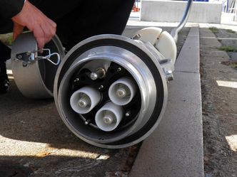 Det er solide dimensjoner på stikkontaktene som er spsifisert i de internasjonale standardene. Foto: Karl-Olof Claesson, Rambøll