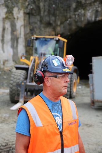 Underkjente 250 meterInnbytteren: Prosjektleder Tor Gildestad og hans mannskaper i Skanska kommer så å si rett fra tunneldriving på E18 mellom Sky og Bommestad i Vestfold til Sørkjosen, der de skal sørge for gjennombrudd neste sommer.