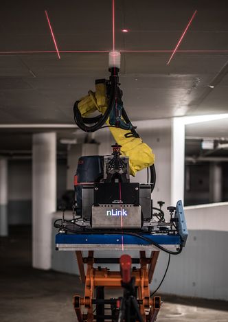 I tillegg til å bedre arbeidsstillinger i bransjen, arbeider roboten mellom fem og ti ganger raskere enn manuell arbeidskraft.