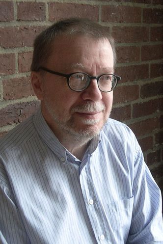 Bruker materiale med ekstrem tetthetProfessor emeritus Leif Holmlid ved Göteborgs Universitet mener å ha oppdaget en metode som gjør det mulig å hente energi fra fusjon ved å benytte laser og ultratett deuterium.