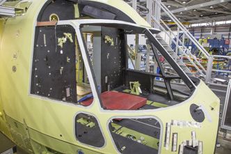 Flys til Sola om et årNeseseksjonen på fly nummer to som ligger halvannen måned bak første fly i produksjonsprosessen.