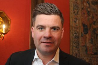 Finanskrisens miljøgevinstKonsernsjef Lasse Kristoffersen i Torvald Klaveness er ikke redd for å foreslå radikale tiltak for å redusere skipsfartens utslipp.