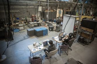 Robotlab: Field Robotics Center er universitetets største robotlab.