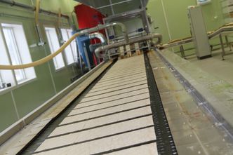 En tradisjonell fast og forholdsvis liten steketakke ble erstattet med en rullende takke med høyere kapasitet. Foto: