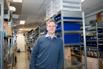 – Det står kanskje andre ting på knappene, men oppbygningen er lik Office-pakken, forteller Øyvind Selboe om brukergrensesnittet. Foto: TU Story Labs