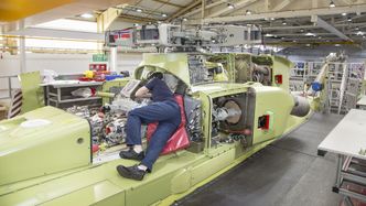 Dette er maskin nummer to som skal i lufta første gang i mai. Foto: Finmeccanica
