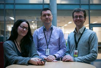 TEAMET: Seniorrådgiver Cecilie Widsteen, Kenneth Glesnes har ledet prosjektet fra UDI sin side, sammen med Ivar Økseter fra Atea. Foto: TU Story Labs