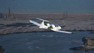 Airbus krysset Den engelske kanal med elflyet E-fan 10. juli 2015. Foto: Larry Fisher