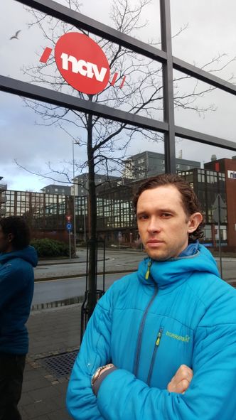 Dmitri Gorski mener Nav gjorde en feil da de avslo søknaden hans om dagpenger på grunn av utdanning. Klagebehandlingen tar normalt 20 uker. Bilde: Privat