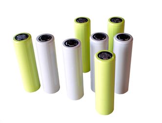 Resirkulering av litiumionbatterier på et nivå som gjør at de fullt og helt kan bli til nye batterier er i stor grad et uløst problem. Foto: Odd Richard Valmot