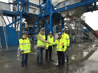 Representanter fra Skanska Asfalt og Feiring asfalt.