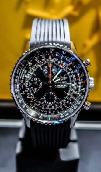 Gammel mekanikk: Breitling Navytimer har vært produsert i 64 år og har regnestav. Foto: orv