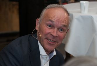 Kritikerne mener det går for sakte, men KMD-statsråd Jan Tore Sanner (H) sier at regjeringen tar grep for å sørge for bedre samhandling mellom stat og kommune. Arkivbilde. Foto: Marius Jørgenrud