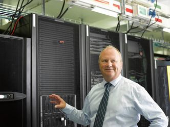 Administrerende direktør, Knut Molaug, i Green Mountain sier at dataanlegget utenfor Stavanger bruker like mye strøm som en middels stor norsk by. Foto: Pressefoto