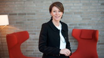 Liv Fiksdahl, DNBs konserndirektør IT og Operations, røper at det gikk med tusen timer i arbeidet med å fikse Vipps. Foto: Pressefoto