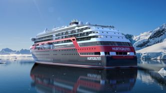 Ekspedisjonsskipene til Hurtigruten blir isforsterket. Endelig isklasse er ikke bestemt. Foto: Rolls-Royce