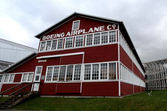 Den originale fabrikkbygningen eksisterer fortsatt. «Red Barn» ble bygget i 1909 og står nå på Museum of flight ved Boeing field i Seattle. Foto: Per Erlien Dalløkken
