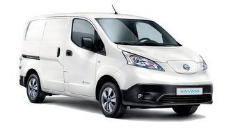 Nissan e-NV200 er en varebil bygget på Nissan Leaf-plattformen, med batterier fra AESC. Foto: Nissan