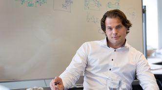 Gründer: Erik Fossum Færevaag har lang erfaring fra mikroelektronikkmiljøet og stor kompetanse på kretser som bruker minimalt med strøm. IoT vil bli en ny stor gren i industriklyngen som Disruptive Technologies er en del av. Foto: Eirin Helland